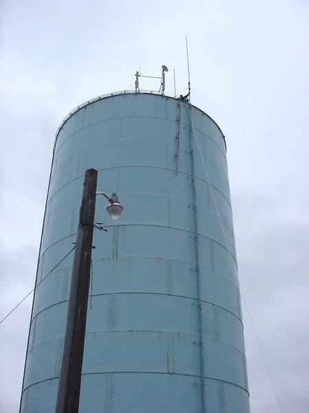 old_antenna_coming_down.jpg